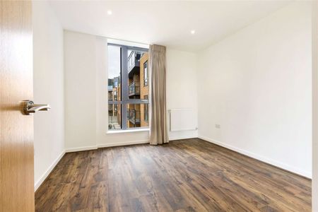 Penrose Court, 20 Boundaries Road, London, SW12 8BY - Photo 4