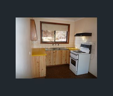 2/823 Miller Street, West Albury, NSW 2640 - Photo 5