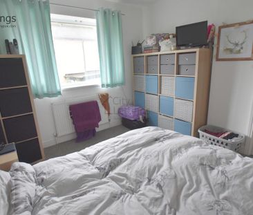 3 bedroom semi-detached house to rent - Photo 6