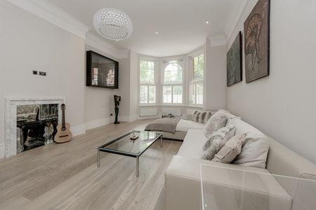 Barkston Gardens, SW5 - Photo 2