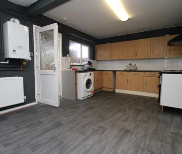 Fengate, Peterborough - Photo 5