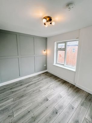 Studio Flat, The Grove, RG1 - Photo 1