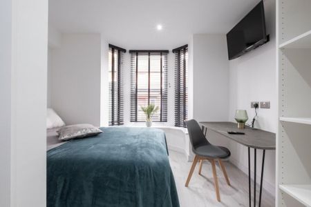 6 bedroom house to rent - Photo 3