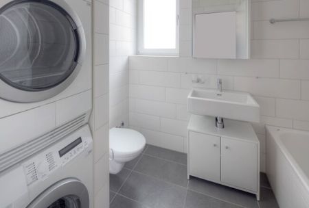 Quiet life by the brook – rent without deposit - Photo 3