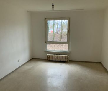 wir renovieren für Sie! gut geschnittener 3 Zimmer Wohnung mit Balk... - Photo 4