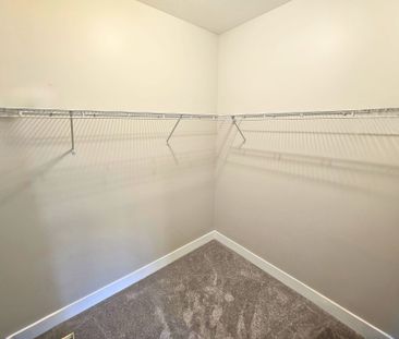 For Lease - 745 Chelton Road Unit# 39, London South, Ontario - Photo 2