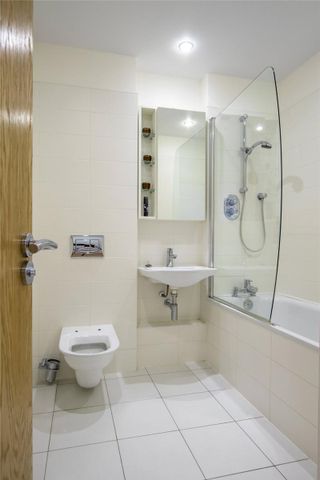 28 The Elm Parkview Stepaside Co. Dublin - Photo 2