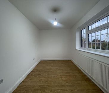 6 bedroom semi-detached house to rent - Photo 3