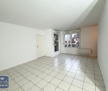 Location Appartement 2 pièces 55m² CAMBRAI 59400 - Photo 1