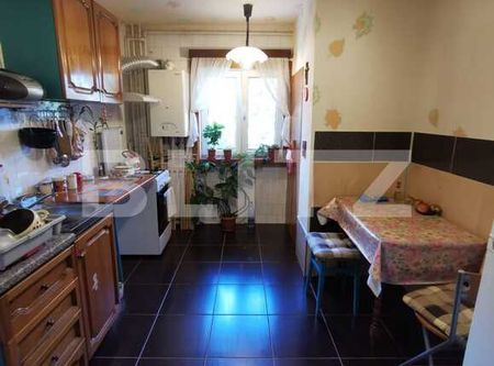 Apartament cu 3 camere decomandat, 70 de mp, 2 locuri de parcare, zona UMF - Photo 5
