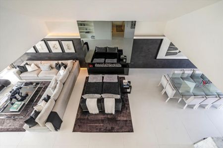 5 bedroom flat to rent - Photo 3