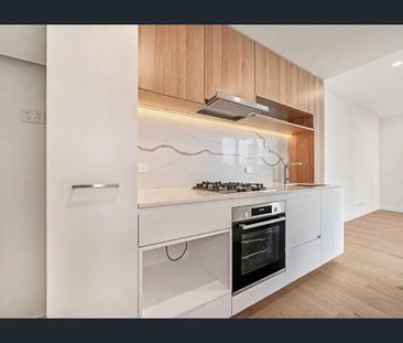 Spacious, Light-Filled Apartment with Study in the Heart of Box Hill - Photo 2