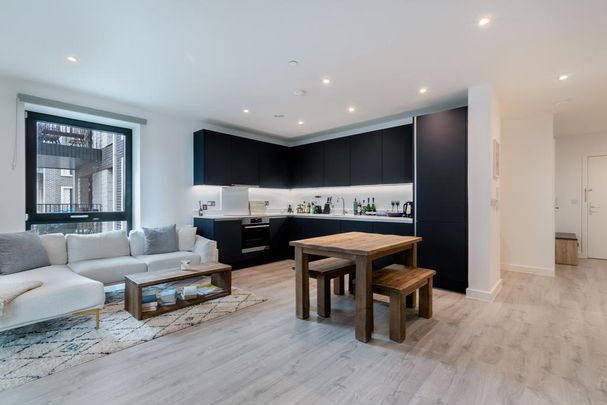 2 bedroom flat to rent - Photo 1