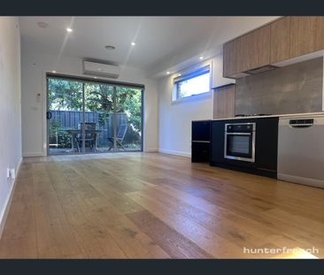 4/18 Adamson Street, Braybrook, Vic 3019 - Photo 5