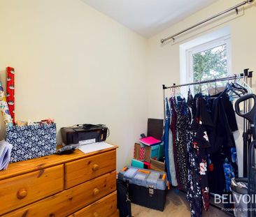 3 bedroom end of terrace house to rent - Photo 5