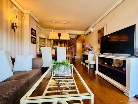 ÁTICO EN ALQUILER PARA TODO EL AÑO EN EL TÉRMINO MUNICIPAL DE VILLAJOYOSA - Photo 3