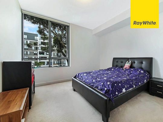 Prime Location and Comfortable Living - Photo 1