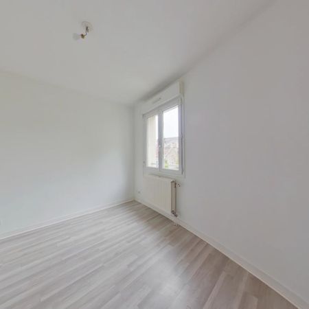 Location Appartement 2 pièces 47m² POITIERS 86000 - Photo 4