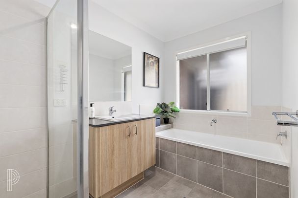 4 Kains Avenue, Brassall QLD 4305 - House For Rent | Domain - Photo 1