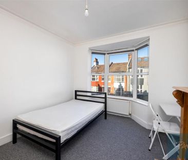 5 bedroom terraced house to rent - Photo 5