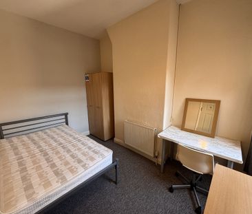 Garth Terrace, Burton Stone Lane - P10897 - Photo 4