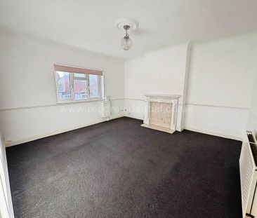 London Road, Westcliff On Sea - Photo 1