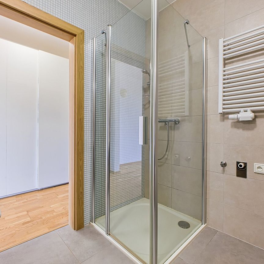 Pronájem bytu 1+kk 35 m² - Photo 1