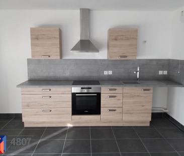 Appartement T3 à louer à Saint Pierre En Faucigny - Photo 2