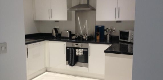 1 bedroom apartment to rent - Photo 2