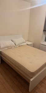 Room in a Shared Flat, Edward Bond House, WC1H - Photo 4