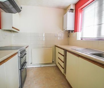 3 Bed Semi-Detached House, Rock Court, NG6 - Photo 6