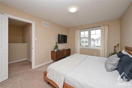 For Lease - 2042 Madrid Avenue, Barrhaven, Ontario - Photo 4