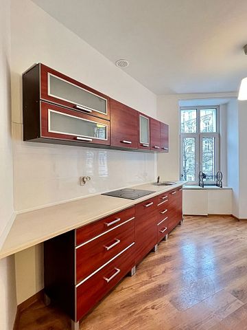 Mieszkanie z pokojem przechodnim 2 pokoje 44.59 m² Wrocław-Śródmieście - Nadodrze - Zdjęcie 2