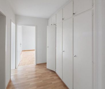 Cozy life with 2 balconies - Photo 6