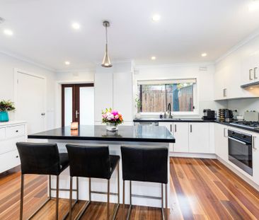 Hidden Treasure with Great Location - Photo 5
