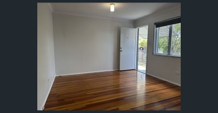 Updated Unit in Convenient Location - Photo 4