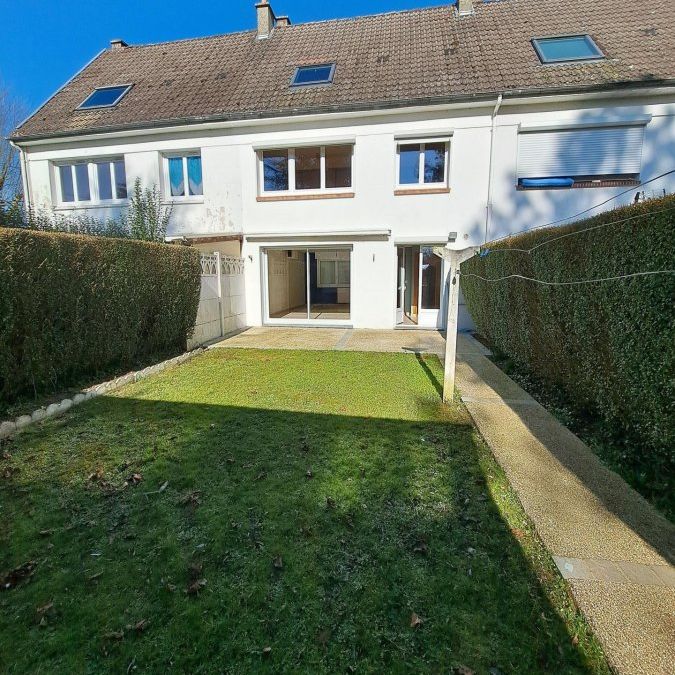 Maison 6 pièces à - Photo 1