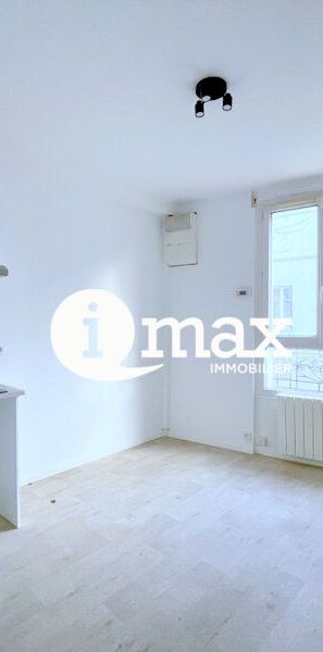 Location Appartement COLOMBES - - Photo 1