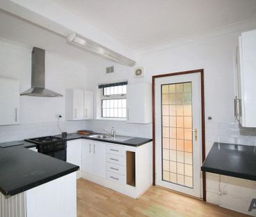 2 bedroom bungalow to rent - Photo 4