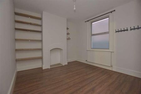 Albert Street, Cheltenham, Gloucestershire, GL50 - Photo 3