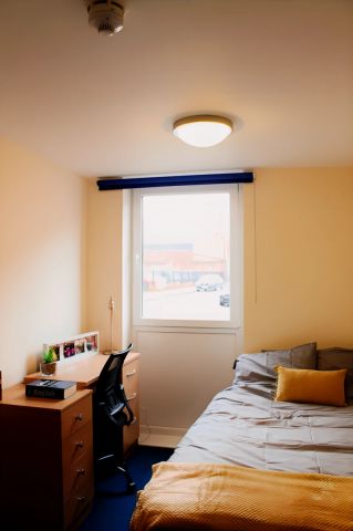 Four Bed Apartment - Photo 3