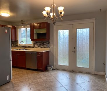 For Lease - 50 Chapman Court Unit# 53, London North, Ontario - Photo 4