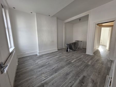 2 Bed Flat, East Finchley, N2 - Photo 4