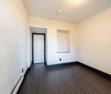 For Lease - 960 Queen Street Unit# 3, Toronto, Ontario - Photo 4