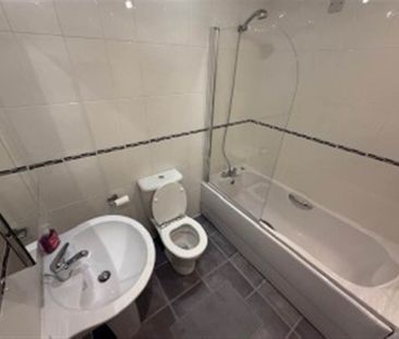 Apt 2, 2 College House, Wellington Square Annadale Avenue, Belfast ... - Photo 6