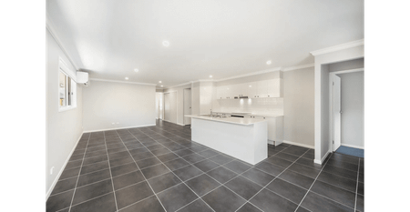 Spacious 4-Bedroom Family Home in the Heart of Park Ridge - Photo 2