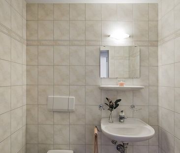 Spacious apartment – ideal for shared living - Photo 2