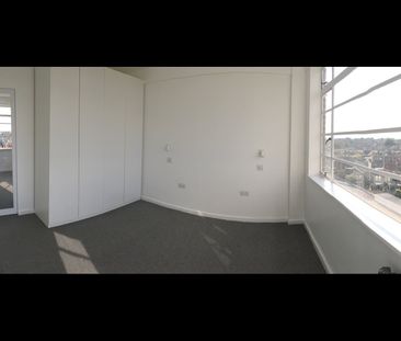 1 Bed Flat, Balham High Road, SW17 - Photo 5