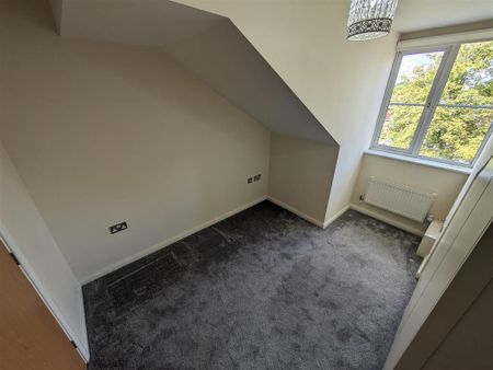 2 bedroom apartment to rent - Photo 4