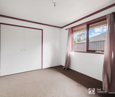 Neat & Tidy Three-Bedroom Home - Photo 1